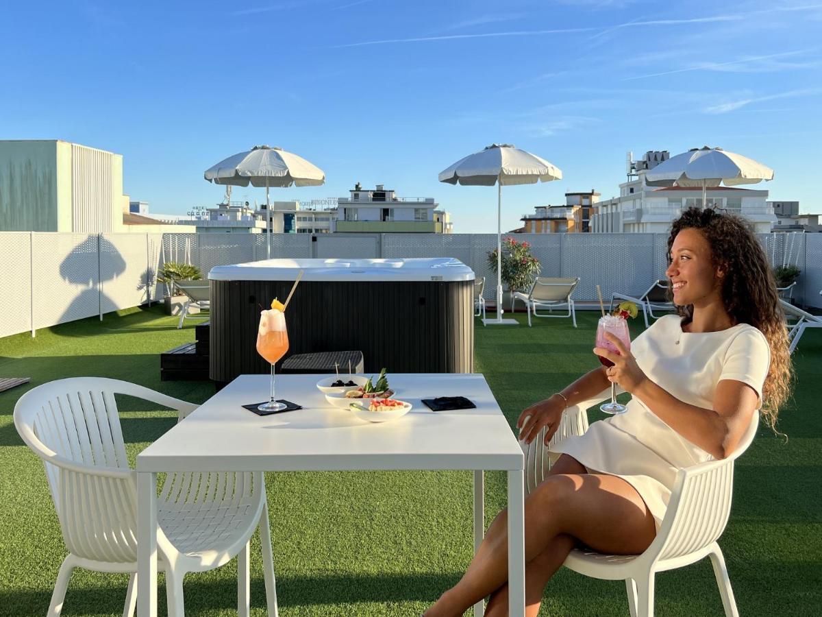 Hotel Pillon Bibione Buitenkant foto