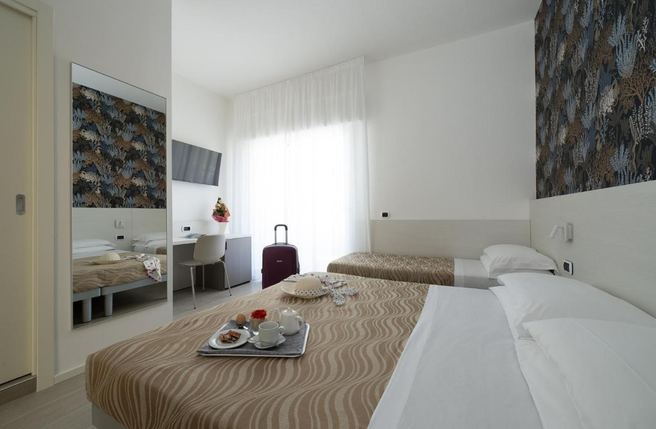 Hotel Pillon Bibione Buitenkant foto