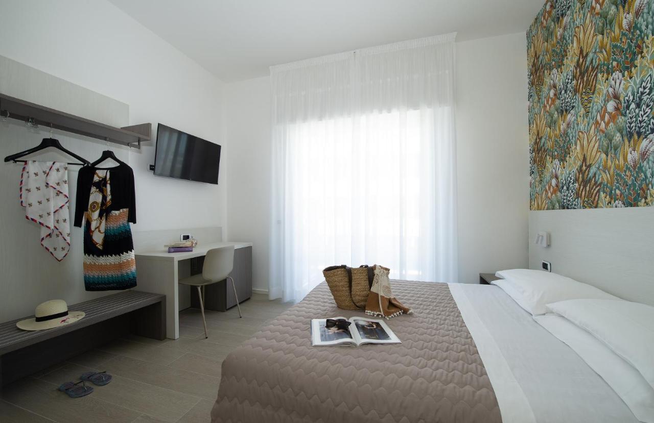 Hotel Pillon Bibione Buitenkant foto