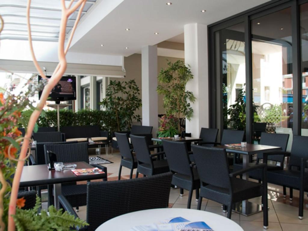 Hotel Pillon Bibione Buitenkant foto